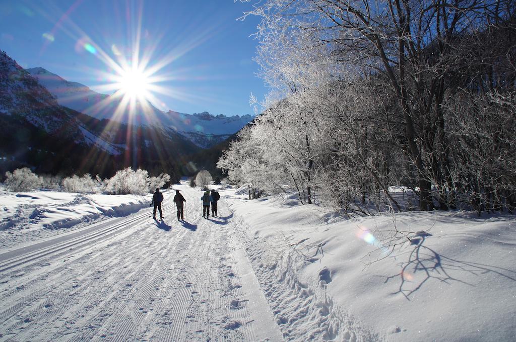 Le Relais Des Vaudois Freissinieres Bagian luar foto
