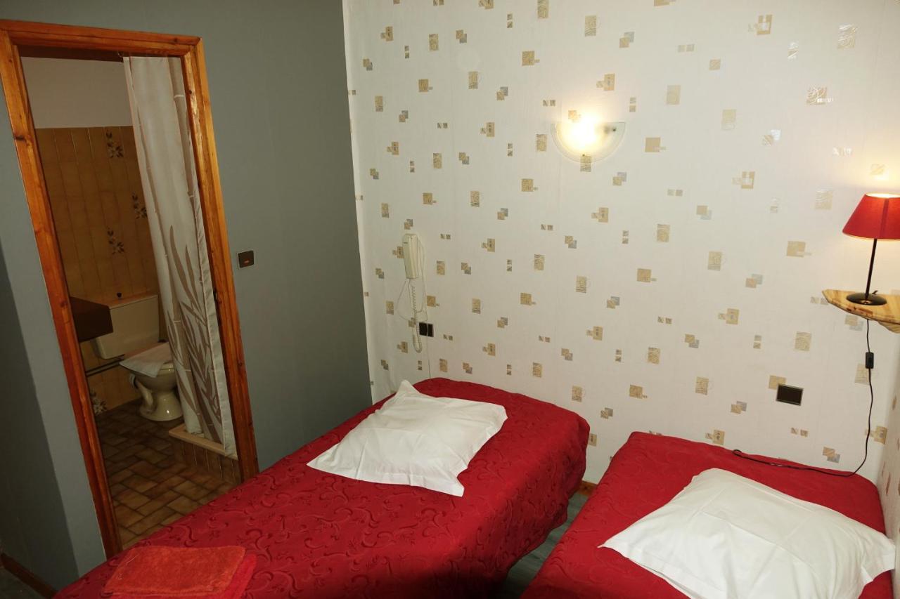 Le Relais Des Vaudois Freissinieres Bagian luar foto